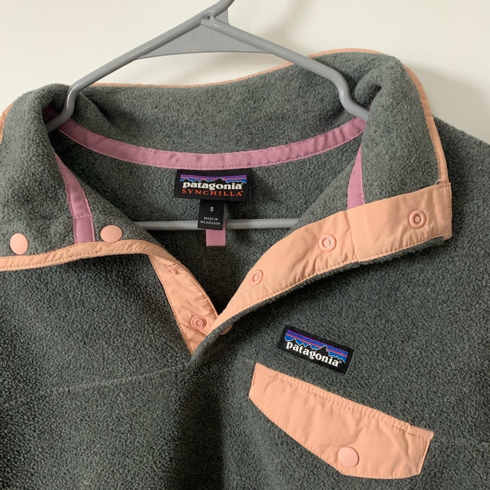Patagonia Fleece Pullover - Picture 3 of 4